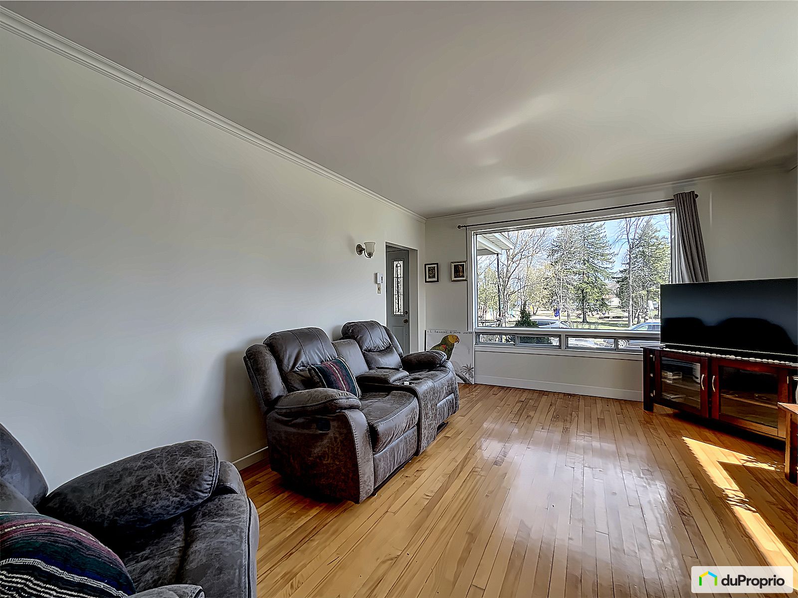 113 Avenue Broadway — photo 3