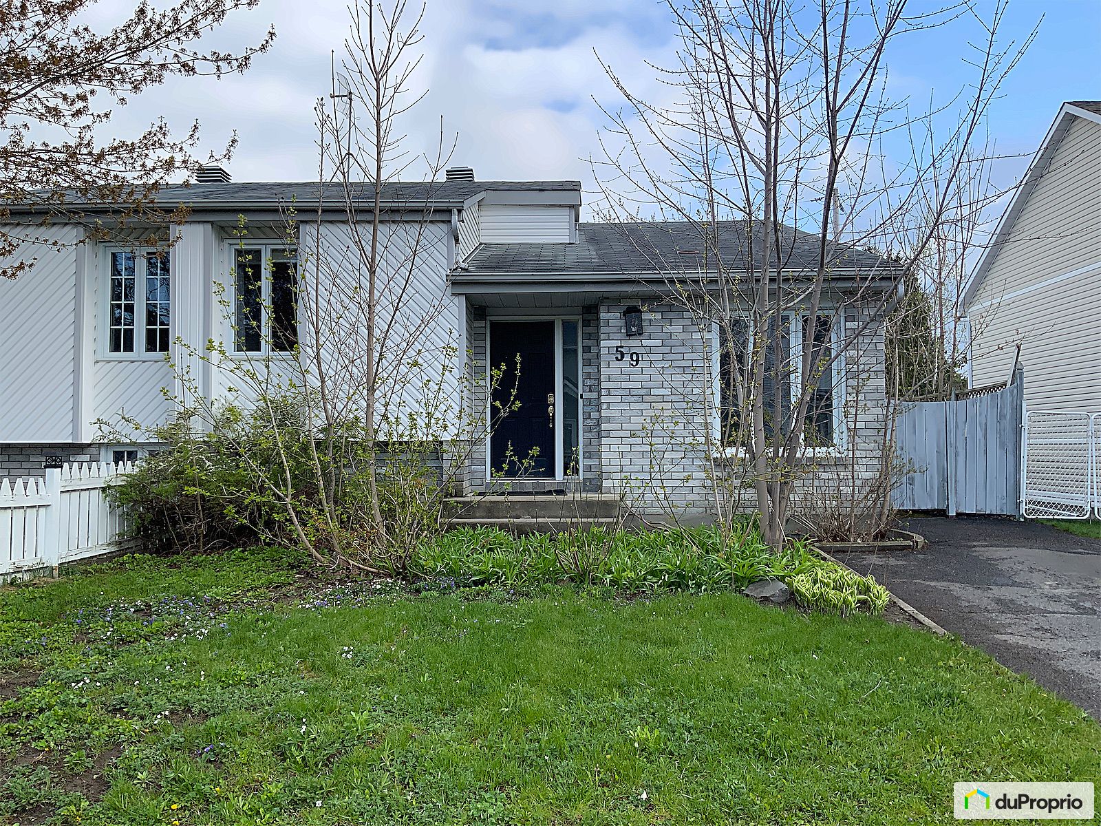 Semidetached for sale Gatineau (Gatineau) 3 bedrooms 1 bathroom 1073223