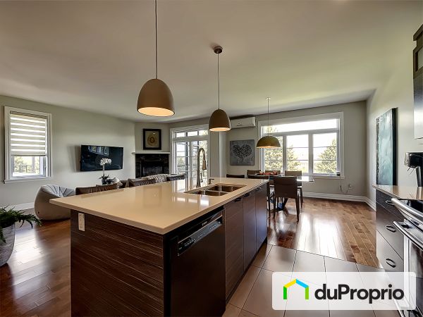 Kitchen - 201-940 rue du Violoneux, Bromont for sale