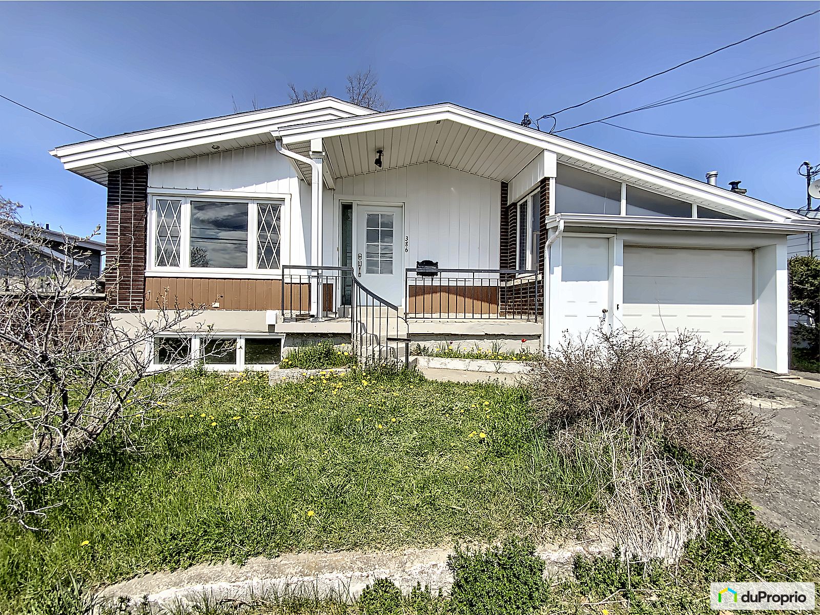 Bungalow à vendre MontJoli 3 chambres 2 salles de bain 1073602