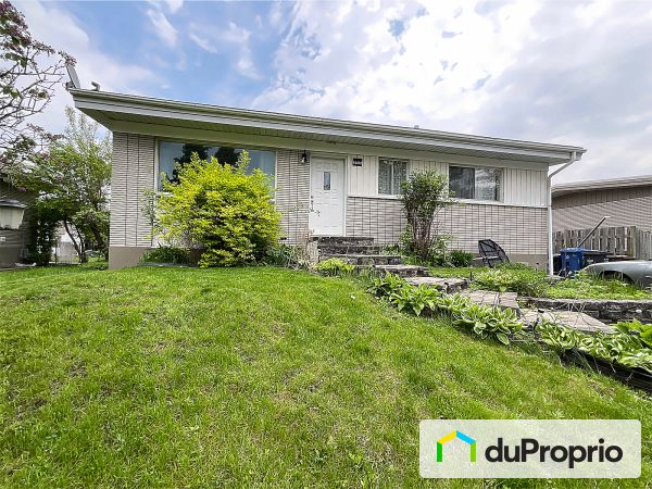 Summer Front - 2715 rue Manille, Brossard for sale