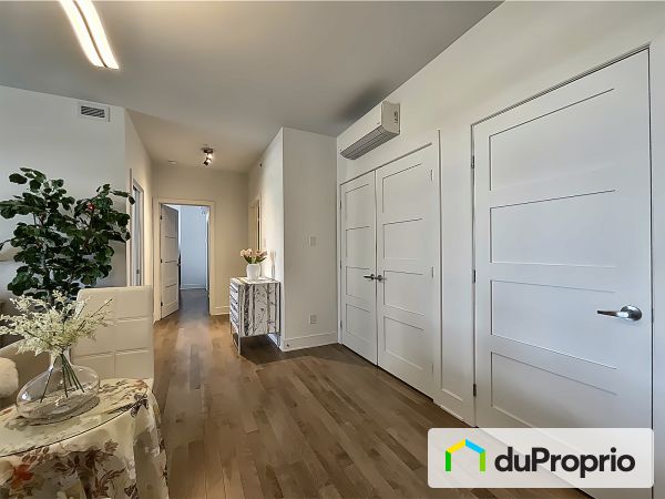 Corridor - 503-2825, avenue du Cosmodôme, Chomedey à vendre