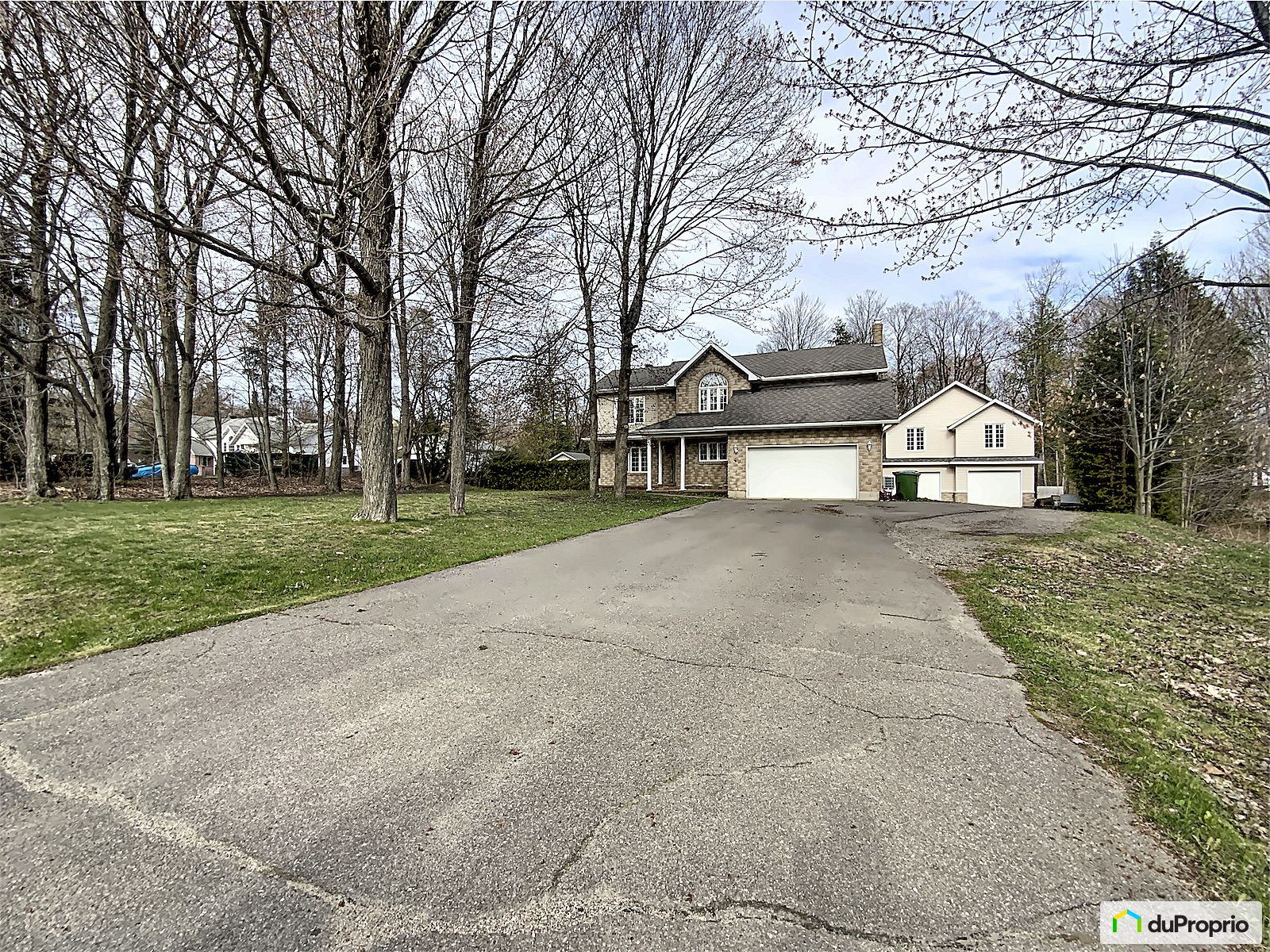 Maison 2 étages à vendre L'AngeGardienOutaouais 5 chambres 1073947