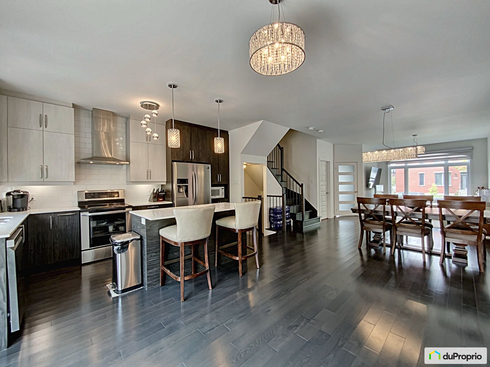 1822 Rue Du Bois Des Caryers — photo 1