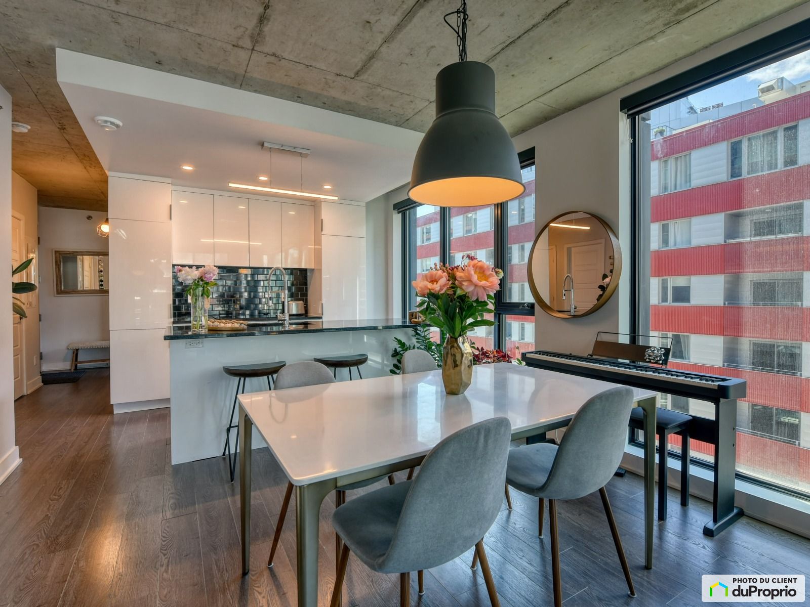 904 1165 Rue Wellington — photo 2