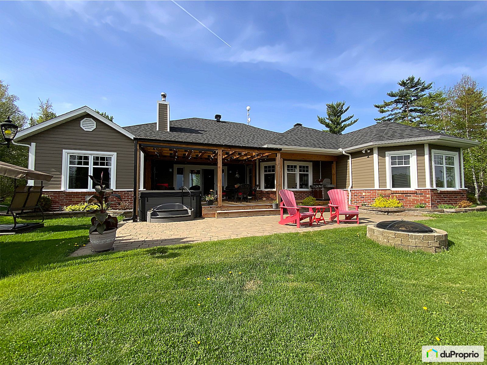 Bungalow à vendre Jonquière (LacKénogami) 3 chambres 1075049