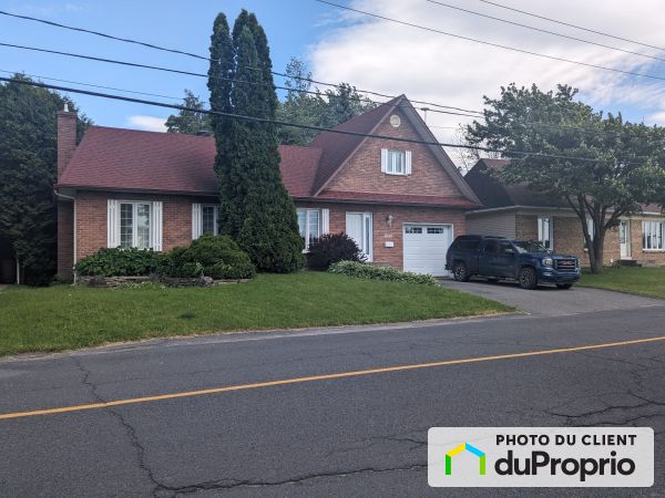 1026, rue Bellerive, St-Jean-sur-Richelieu (Iberville) à vendre