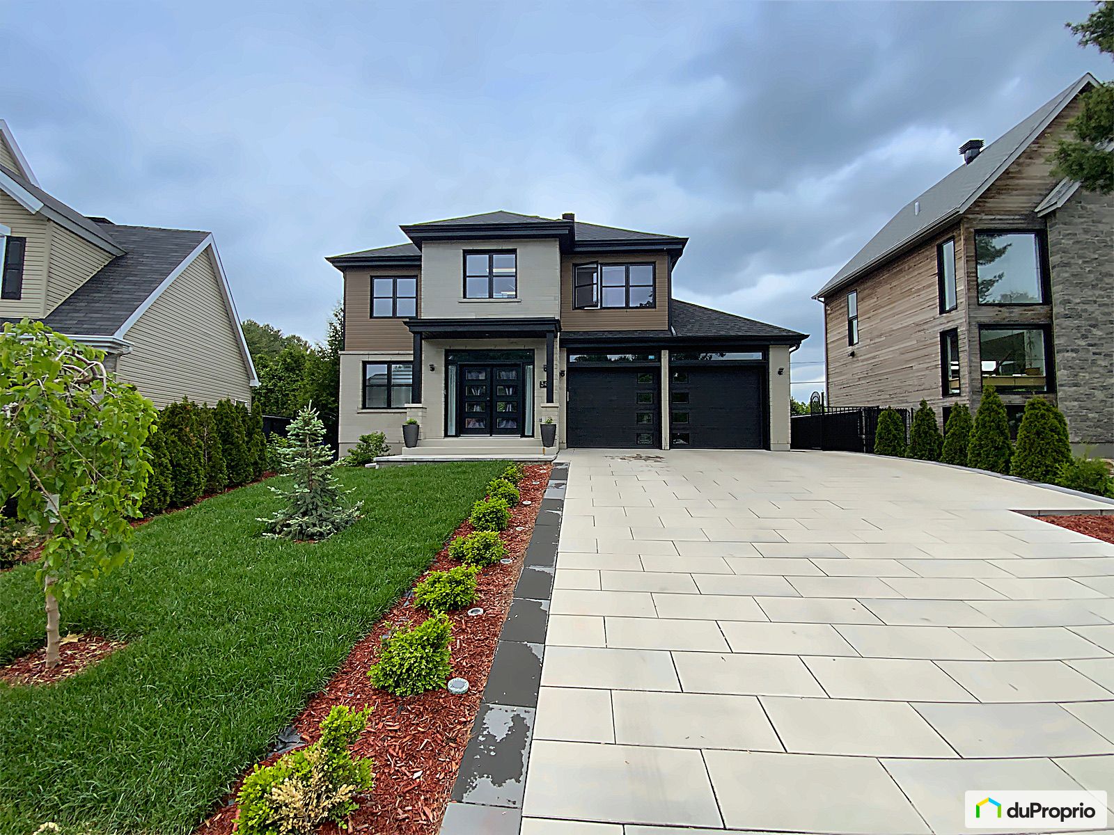 Maison 2 étages à vendre BoisDesFilion 4 chambres 3 salles de bain