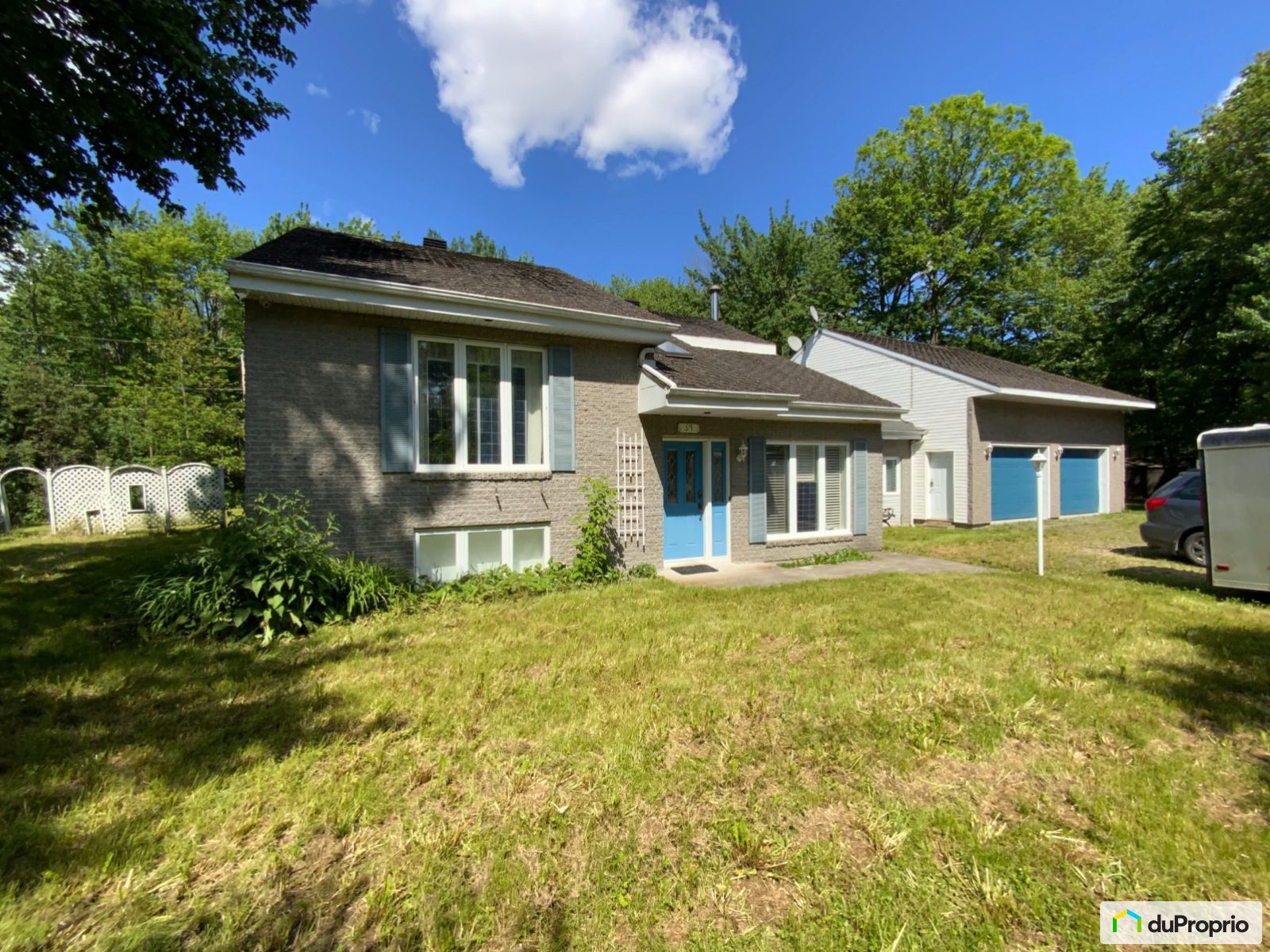 Bungalow à vendre StLinLaurentides 3 chambres 2 salles de bain 1076038