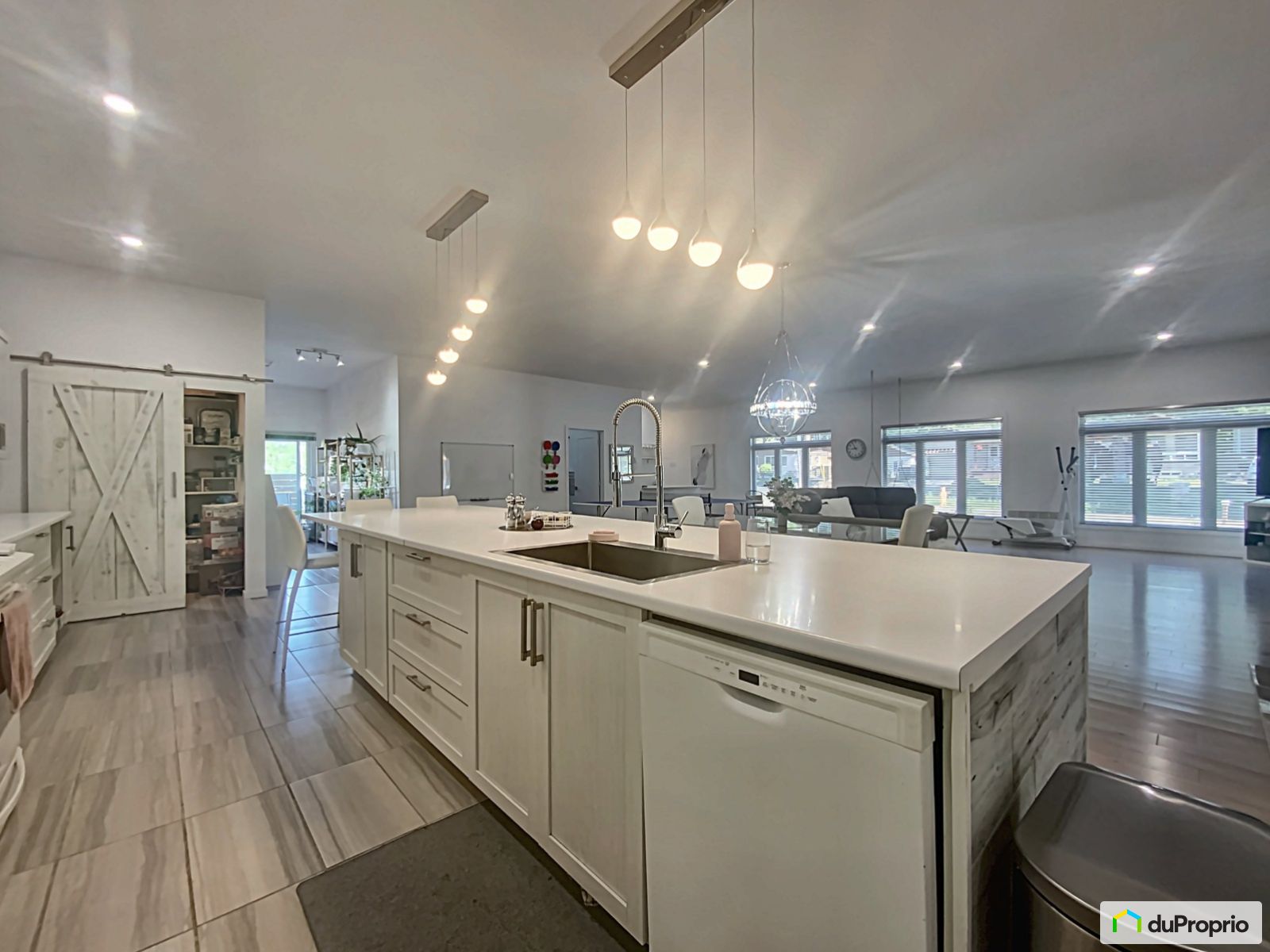 1558 Montee Saint Francois — photo 1