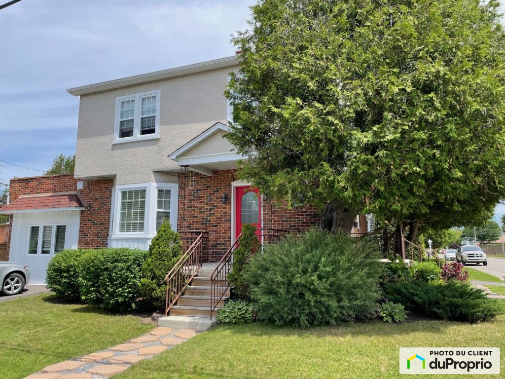 Maisons à vendre, Lachute