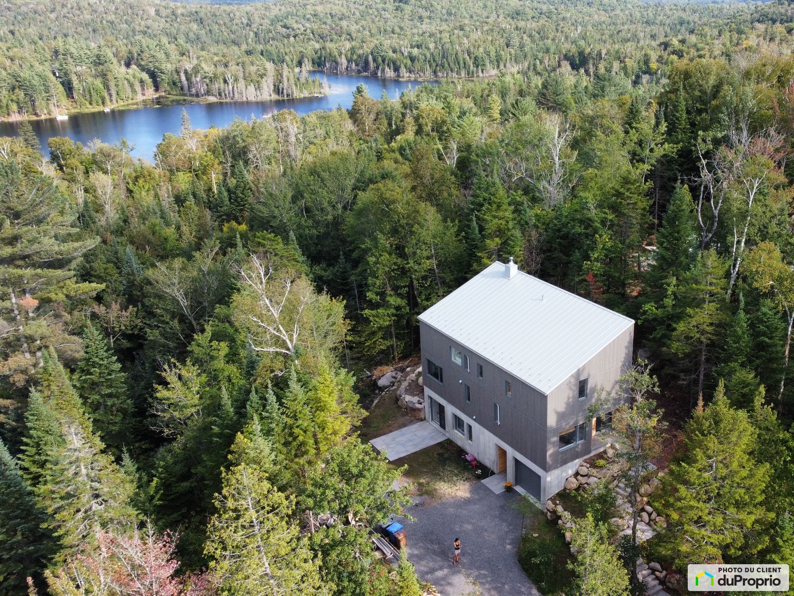 Maison 2 étages à vendre SteMargueriteDuLacMasson 4 chambres 1040823