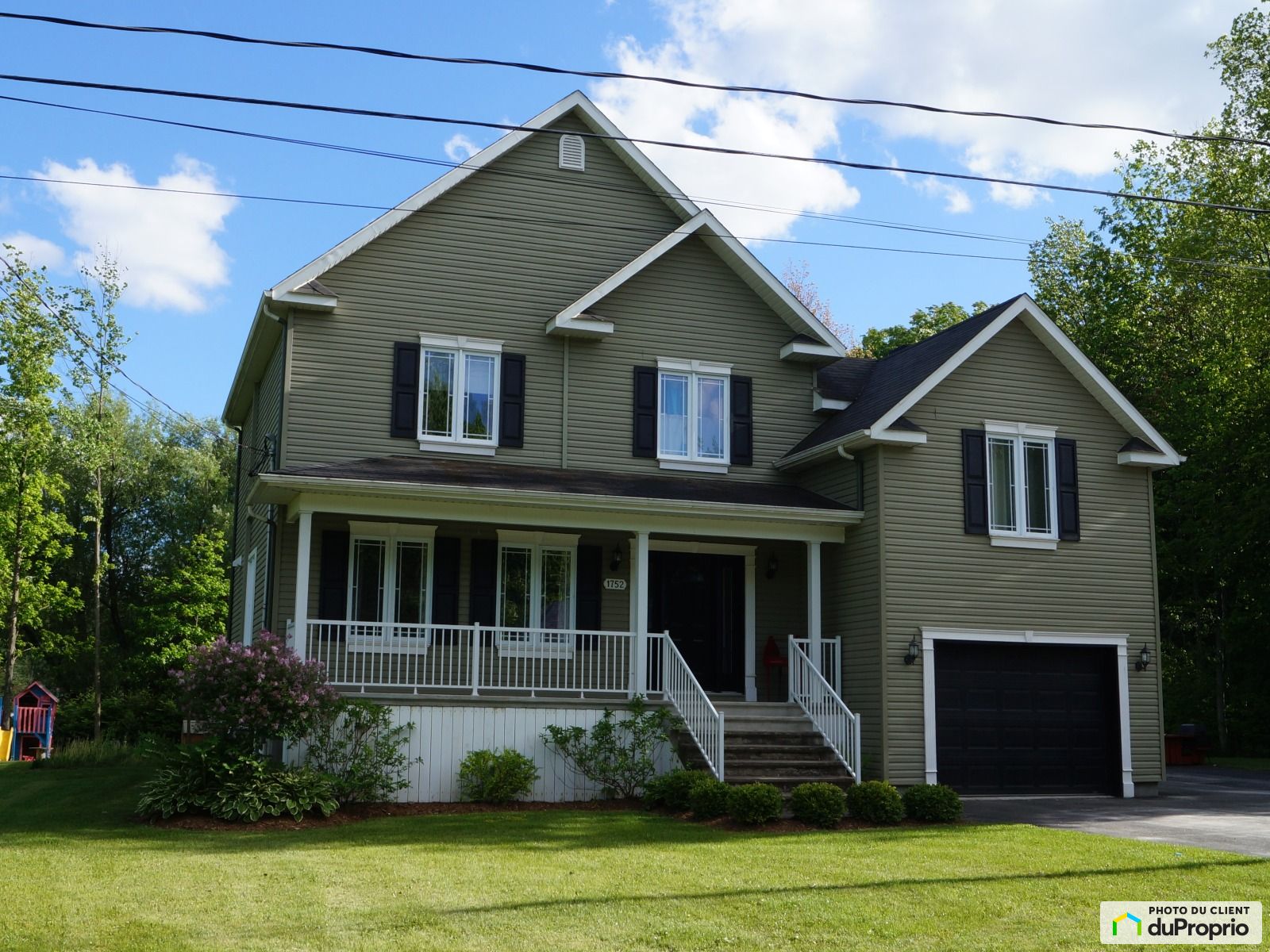 2 Storey for sale 4 bedrooms 1062021