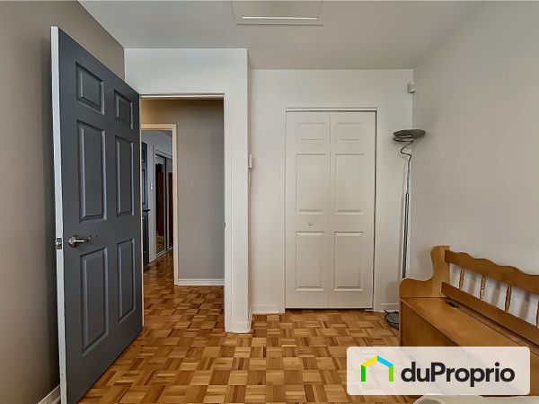 Bedroom 1 - 143 rue Blais, St-Sulpice for sale