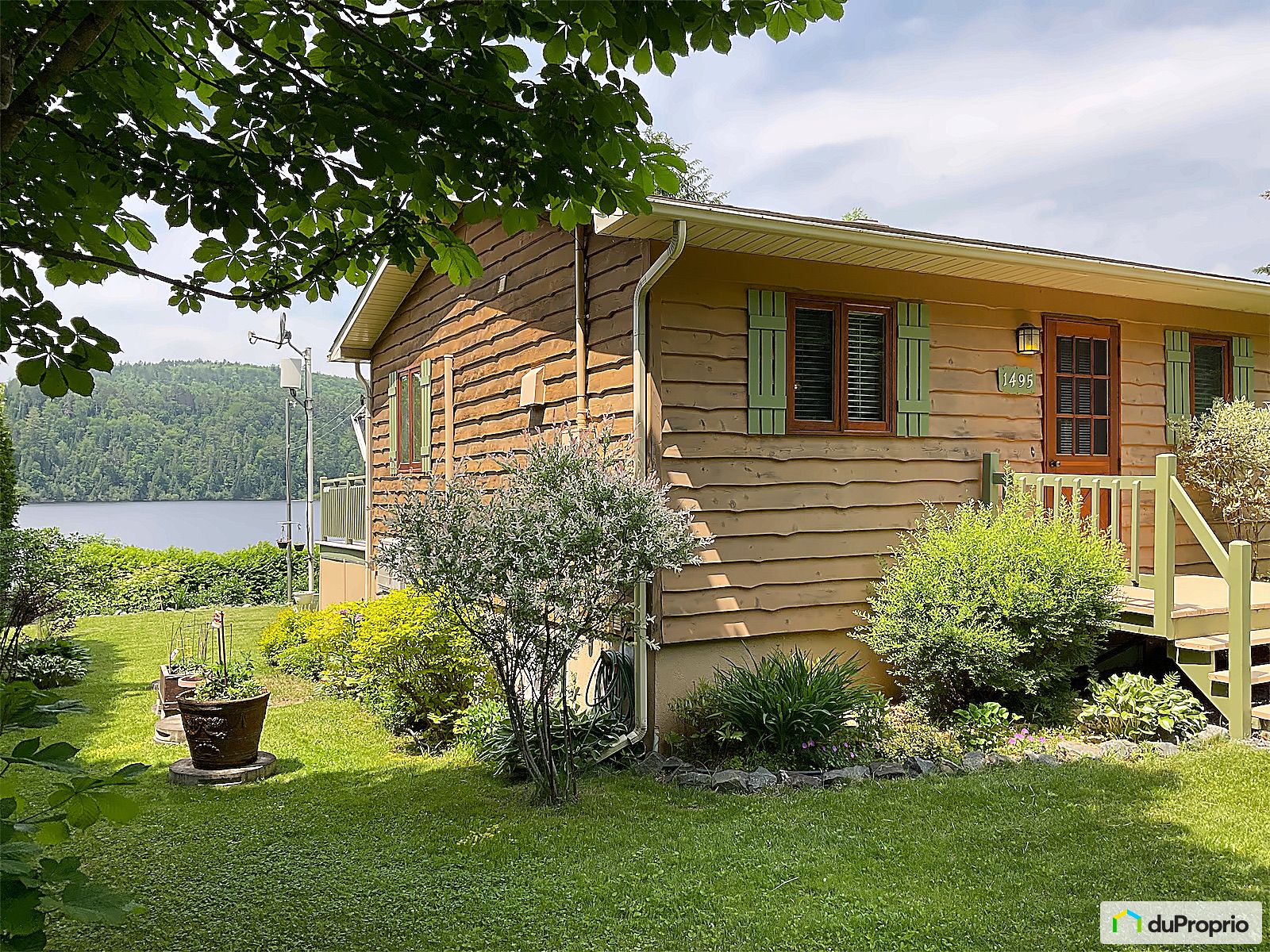 Bungalow à vendre StRochDeMekinac 2 chambres 1 salle de bain 1074816