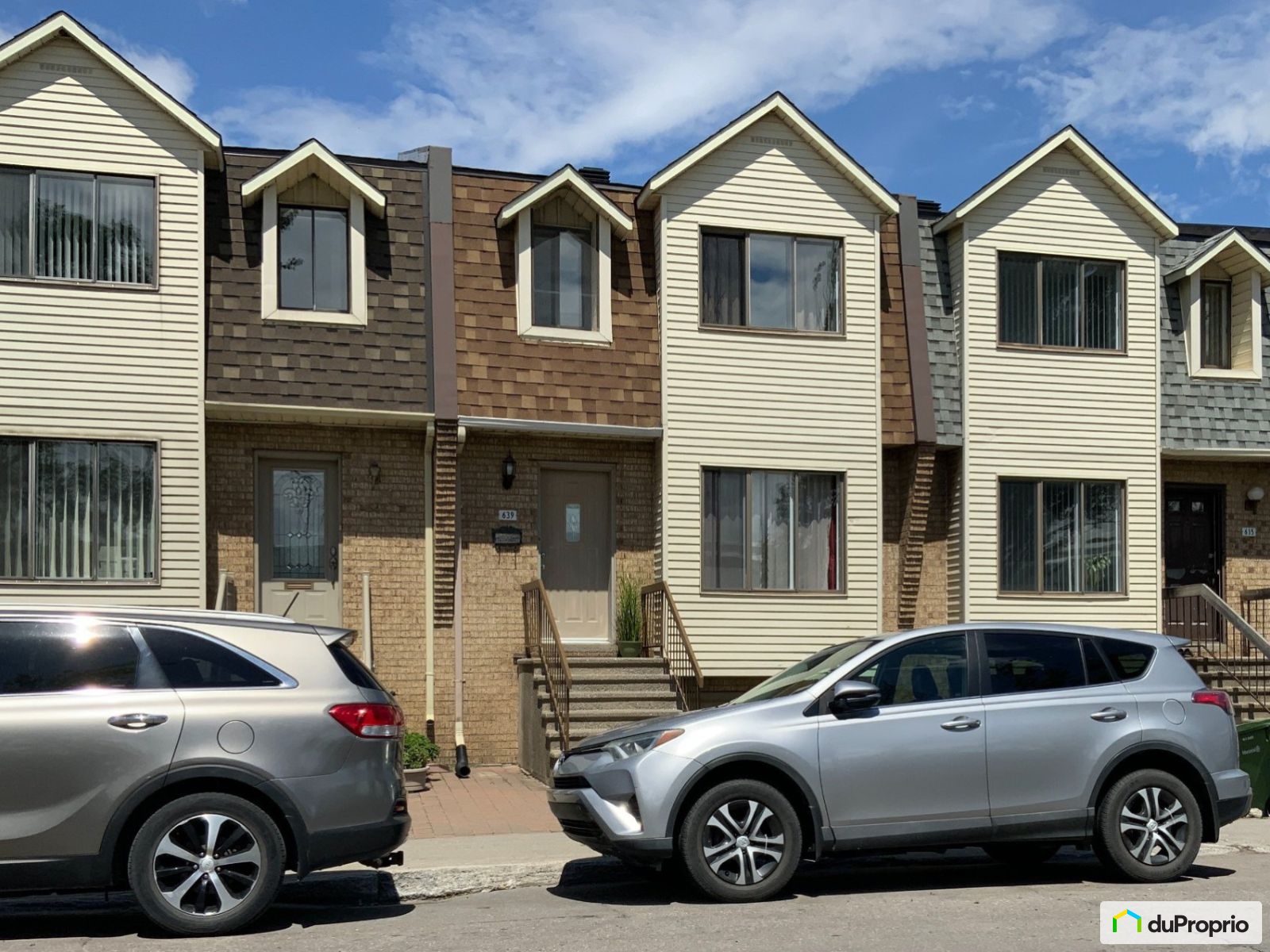 639 Avenue Rougemont — photo 1