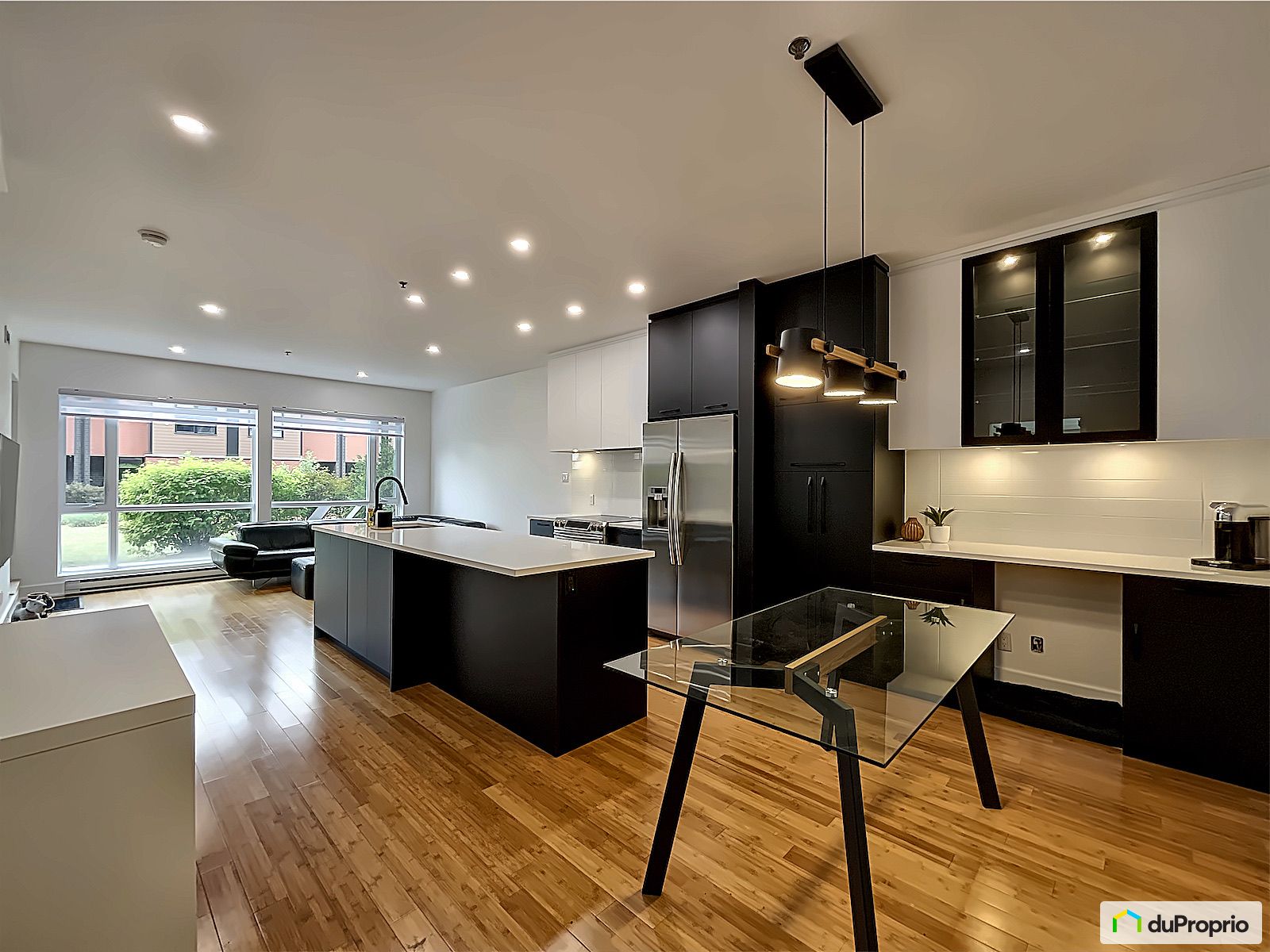 Condo à vendre Boisbriand 1 chambre 1 salle de bain 1076791