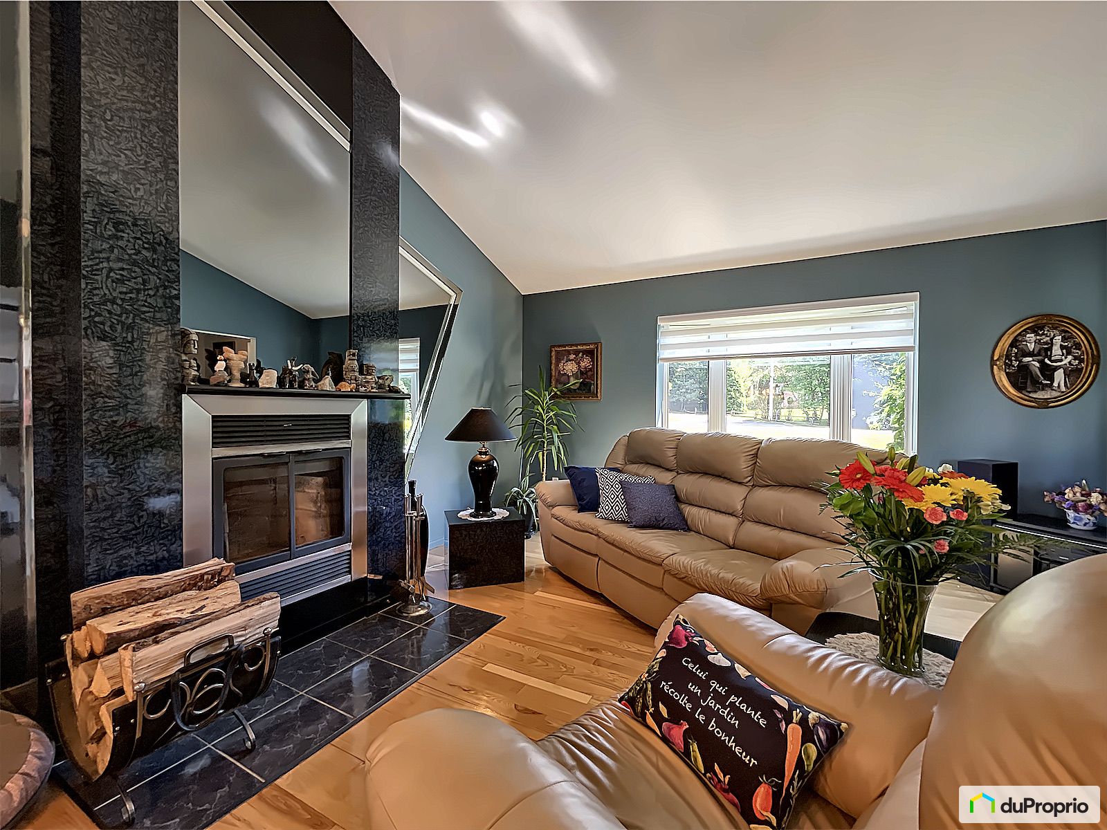 220 Rue Jacques — photo 2