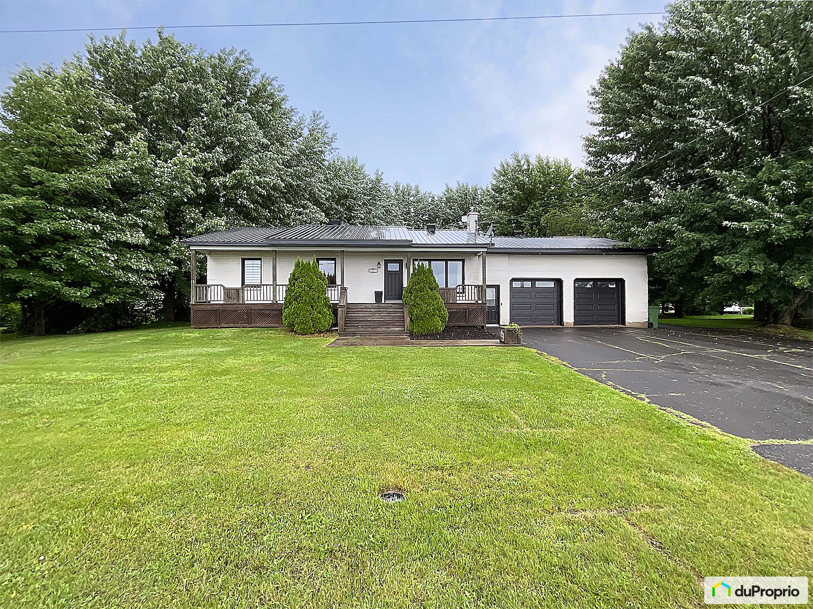 Bungalow for sale StCyrilleDeWendover 4 bedrooms 2 bathrooms 1077377