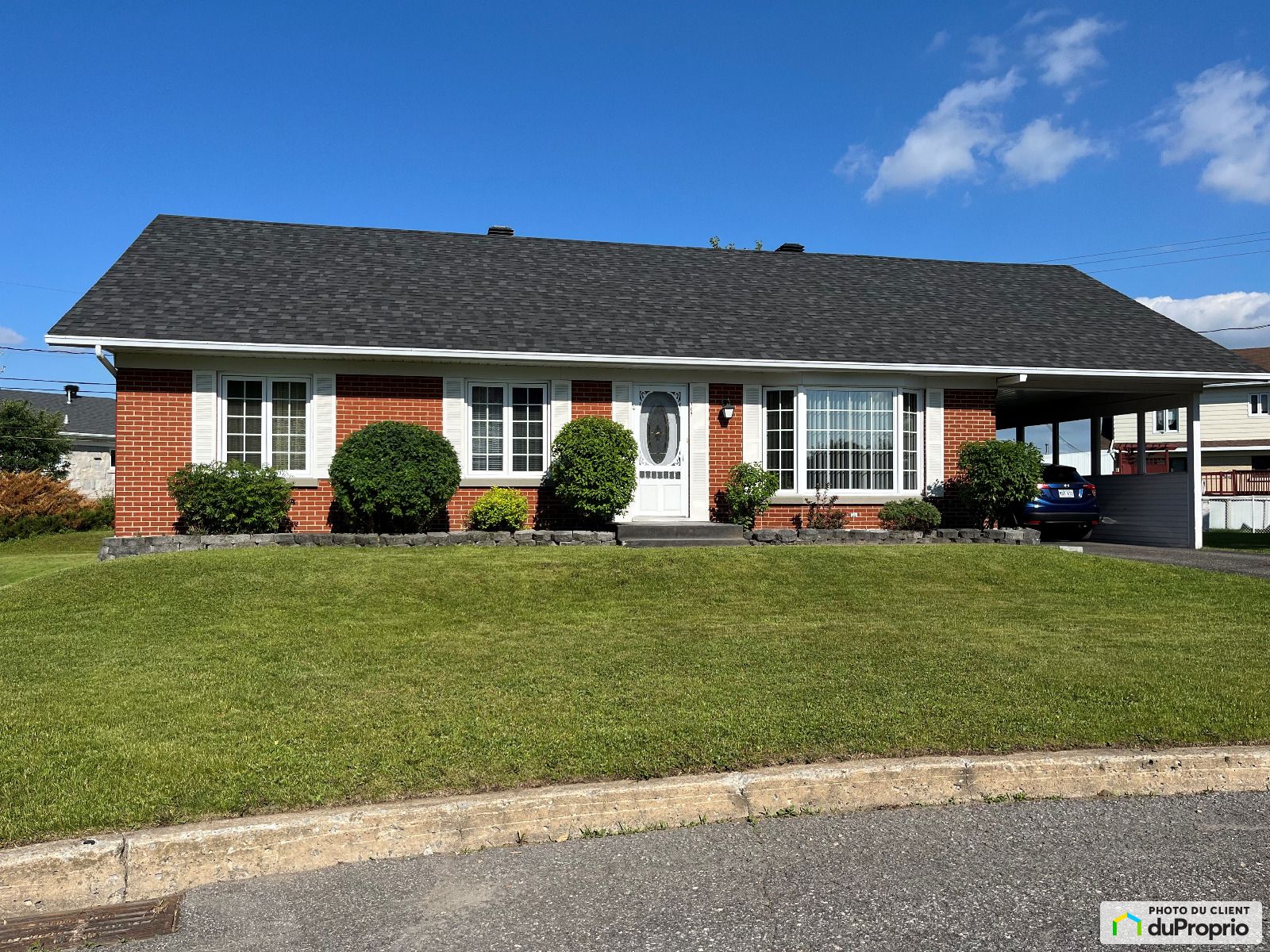 Bungalow à vendre Donnacona 4 chambres 2 salles de bain 1077401