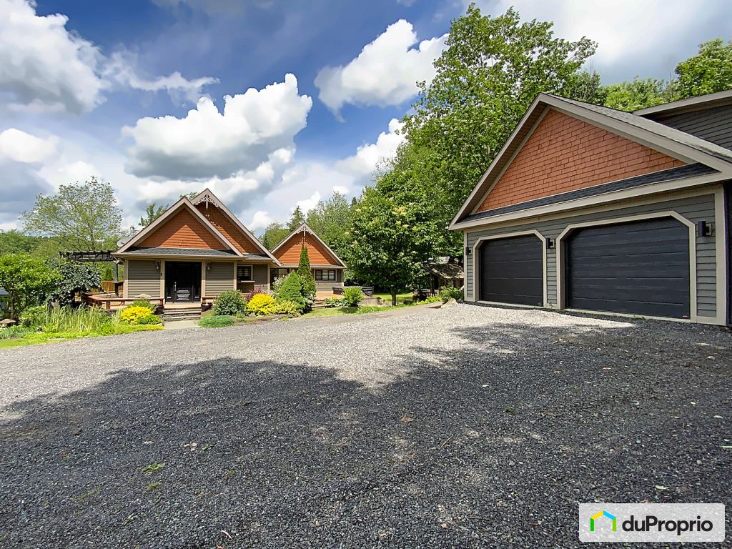 Bungalow à vendre LacBrome 3 chambres 2 salles de bain 1078334