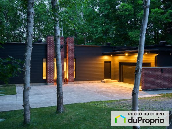 555 rue de la Poudrière, Shawinigan (Lac-A-La-Tortue) for sale