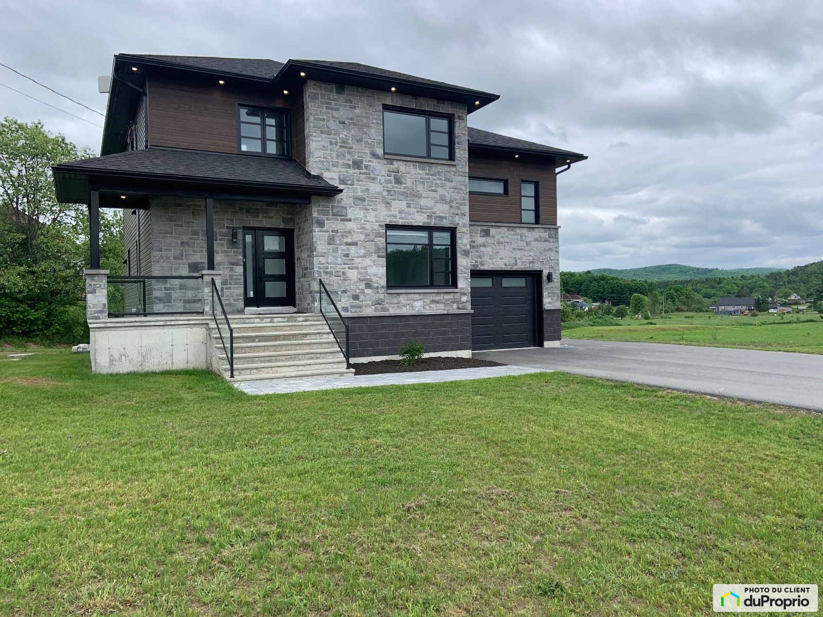 Maison à paliers multiples à vendre La Pêche (SteCecileDeMasham