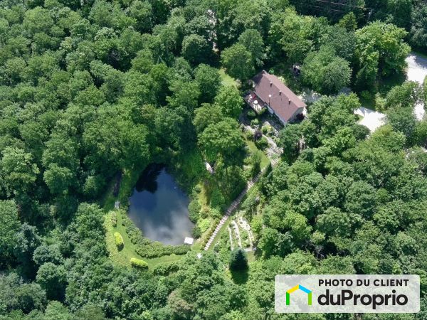 Environment - 451 rang du Rocher, St-Étienne-De-Bolton for sale