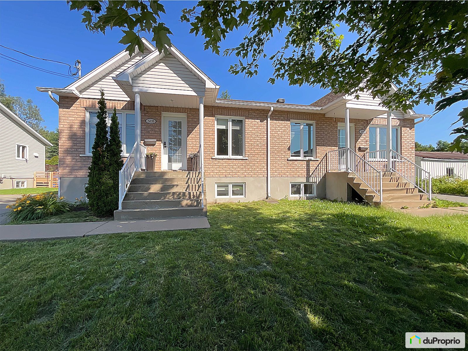 Jumelé à vendre Shawinigan (Shawinigan) 3 chambres 1 salle de bain 1078450