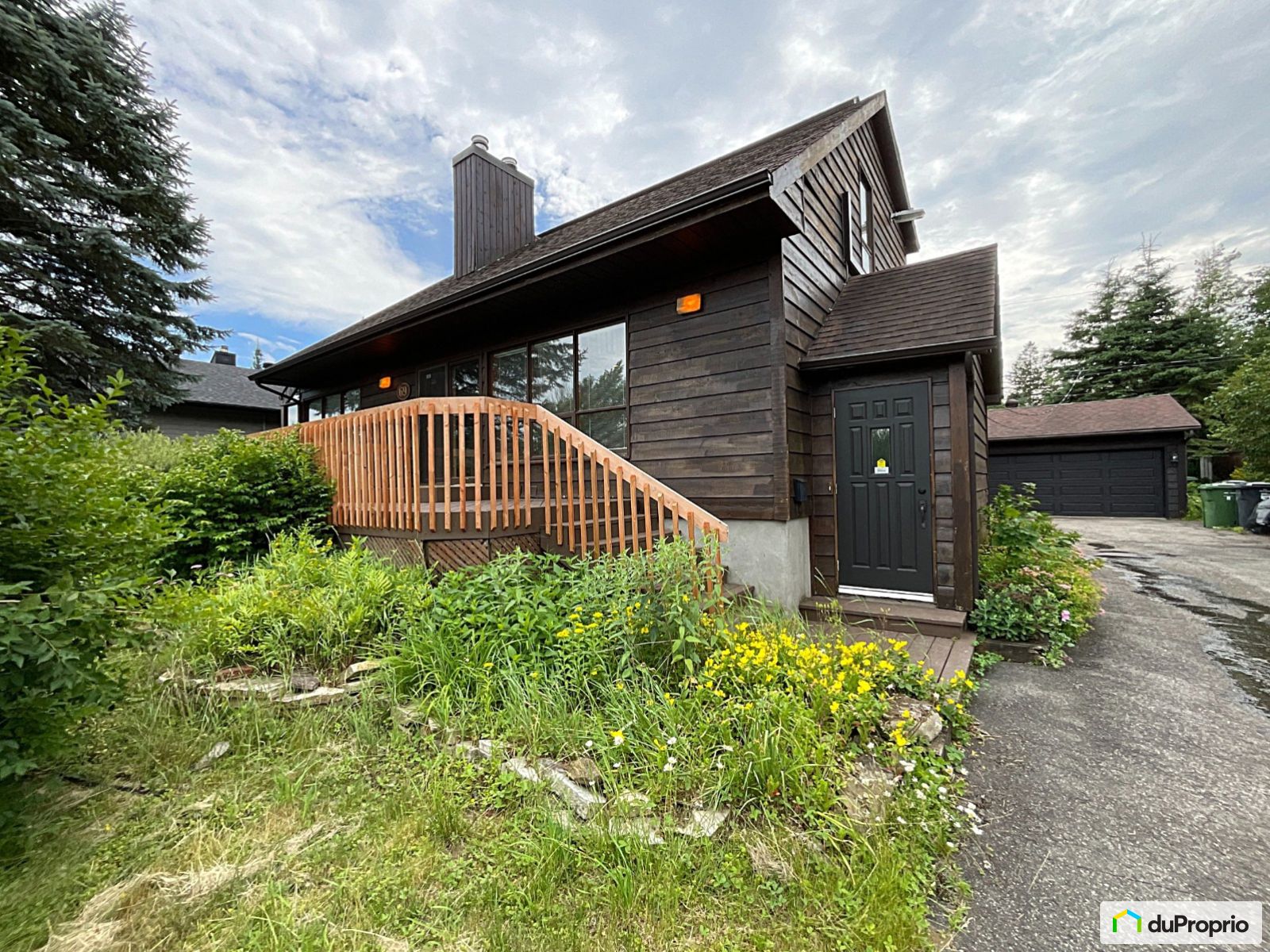 Intergenerational home for sale StSauveur 4 bedrooms 1078464