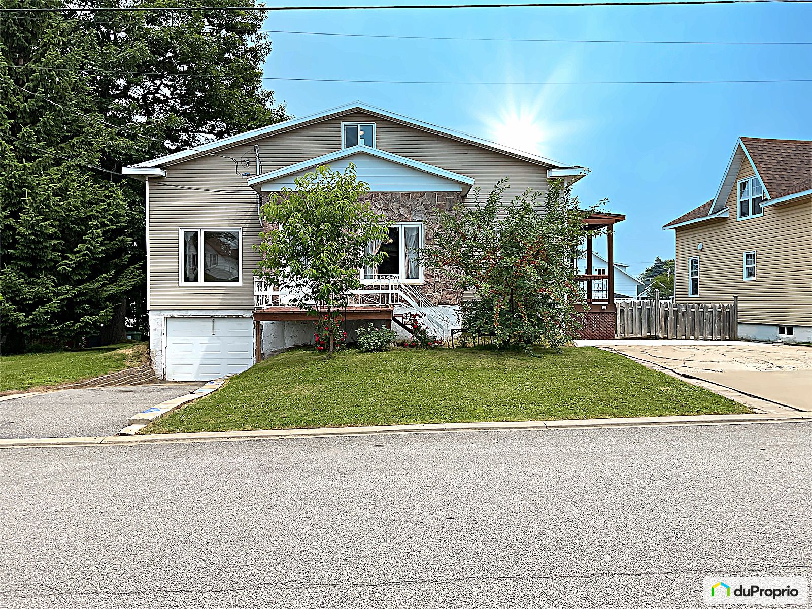 Maison à un étage et demi à vendre Donnacona 4 chambres 1078465