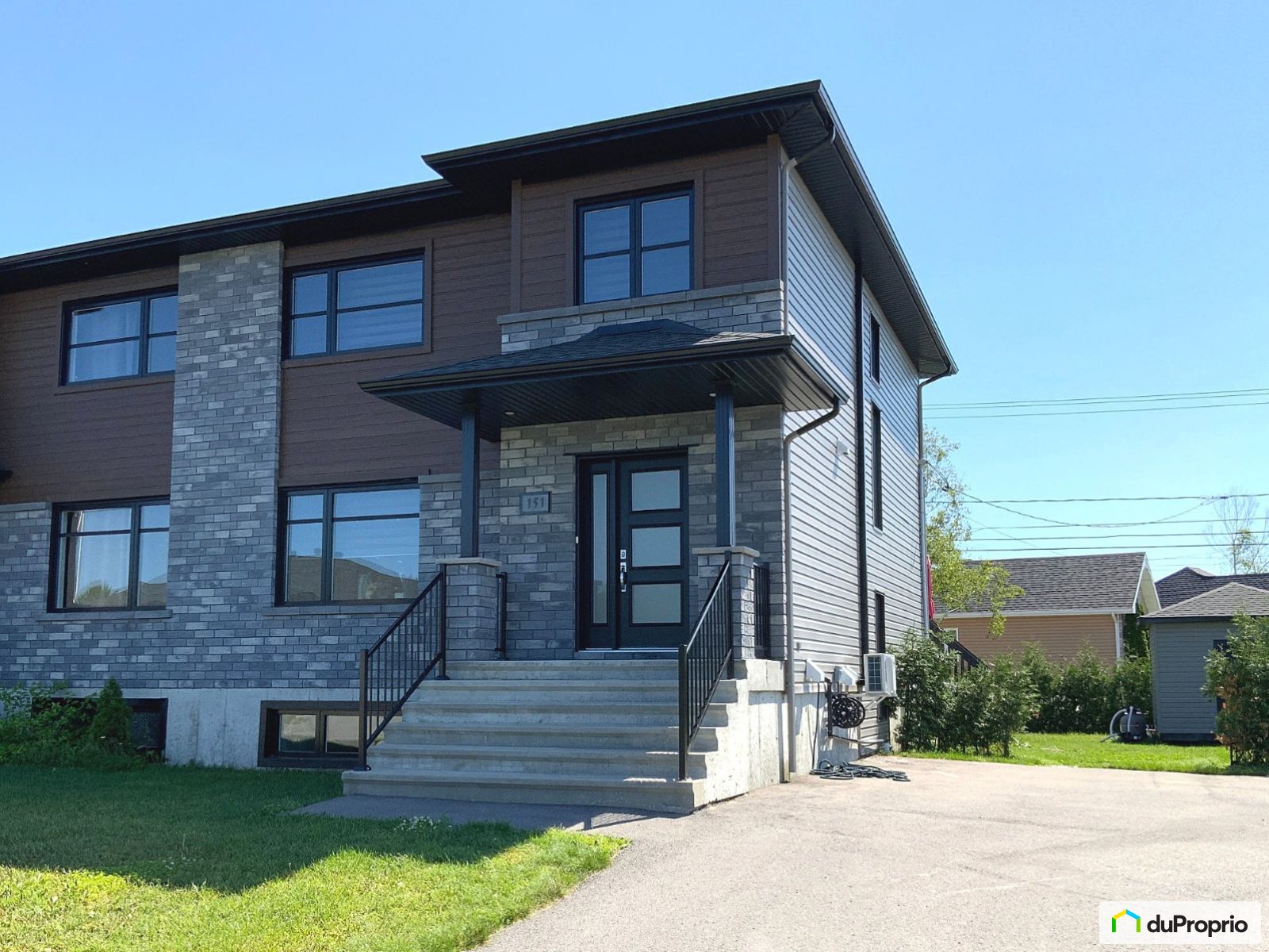 Jumelé à vendre Shawinigan (ShawiniganSud) 5 chambres 1078734