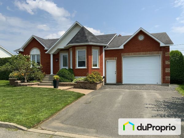 4755, rue Villemure, Drummondville (Drummondville) à vendre