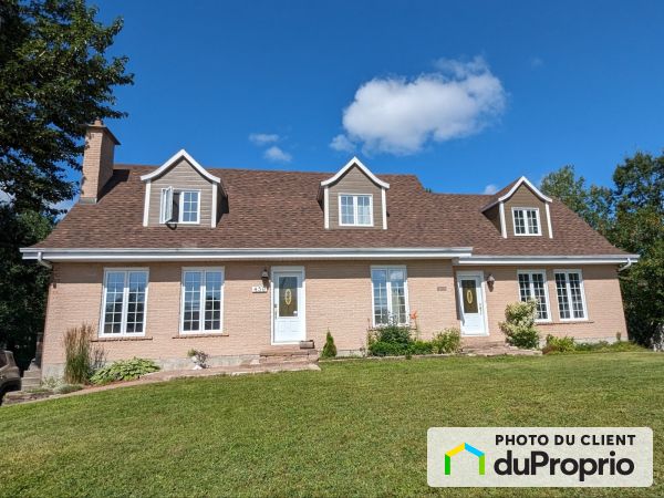 Summer Front - 459 chemin Principal, Pointe-Aux-Outardes for sale