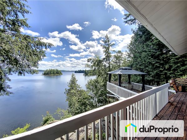 Vue sur le lac - 2116, chemin du Tour-du-Lac, Lac-Simon à vendre