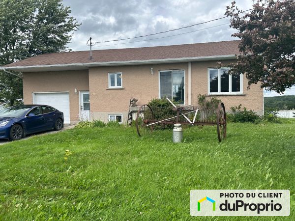 46, route 249, St-Georges-De-Windsor à vendre