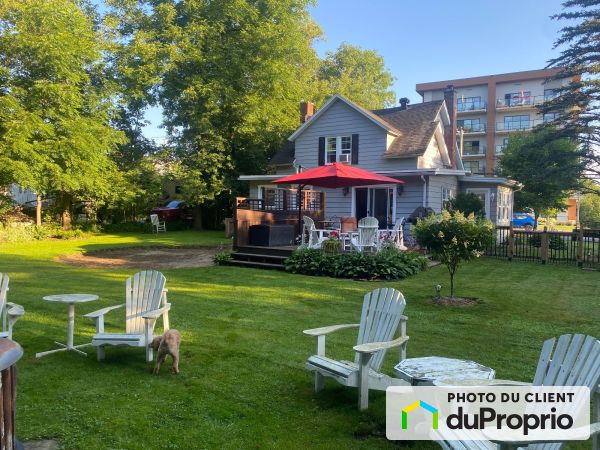 334 rue Principale, Cowansville for sale