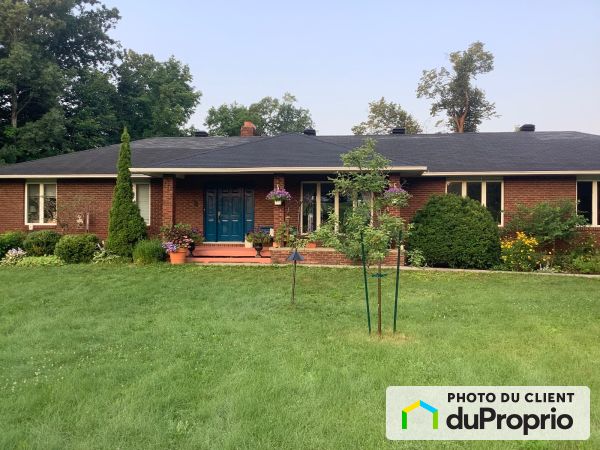 1549 route 148, Pontiac à vendre