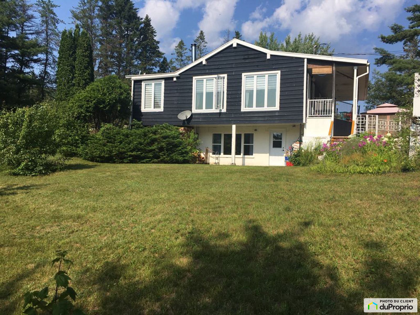 Bungalow à vendre La Tuque (La Croche) 2 chambres 1 salle de bain 1069265