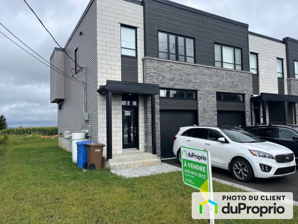 1005e rue de la Pommeraie, St-Rémi for sale