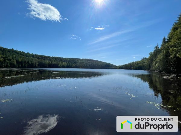 Lake Access - chemin des Marcottes, St-Mathieu-Du-Parc for sale