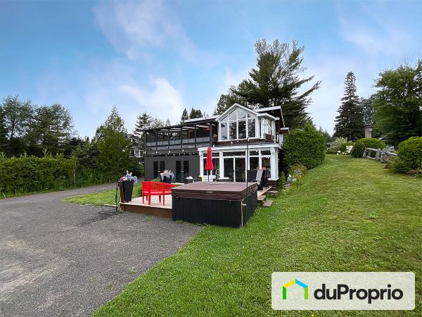 Backyard - 434 chemin des Iles, Entrelacs for sale