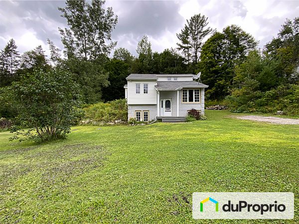 22 chemin du Violoncelle, Val-Des-Monts (St-Pierre-de-Wakefield) for sale