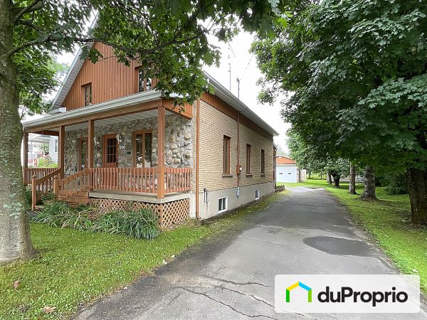 590 rue Principale, Ham-Nord for sale