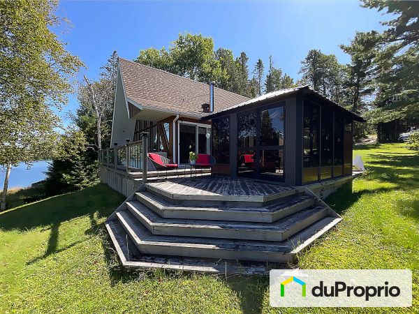 Property sold in St-Ambroise