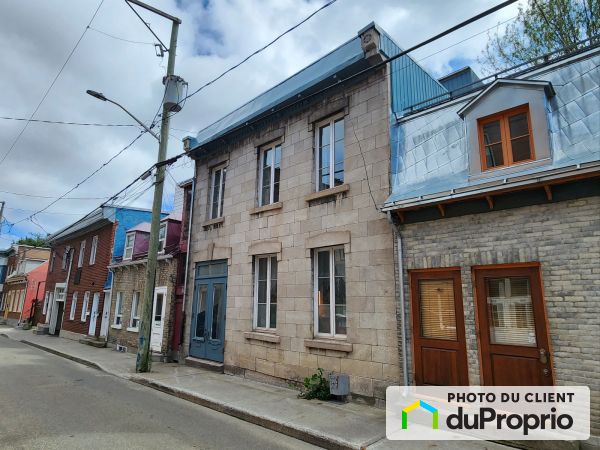 223-227, rue de la Reine, Saint-Roch for sale