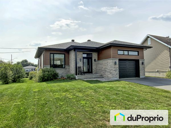 30, avenue Candide-Dufresne, Montmagny à vendre