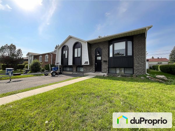 5400 rue Bériault, Longueuil (St-Hubert) for sale