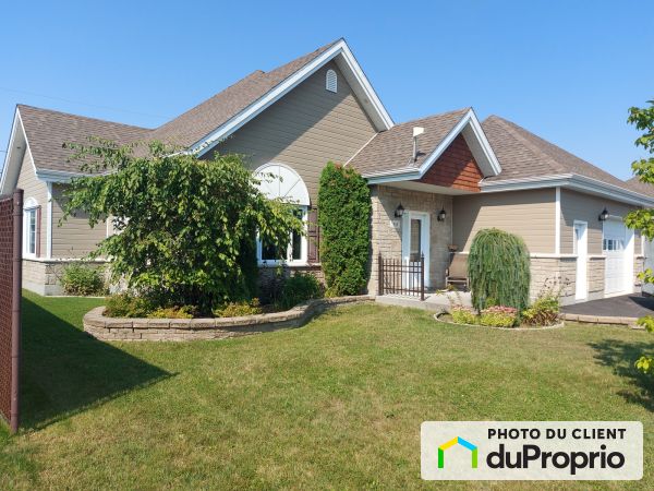 338 avenue Albert-Rousseau, Alma for sale