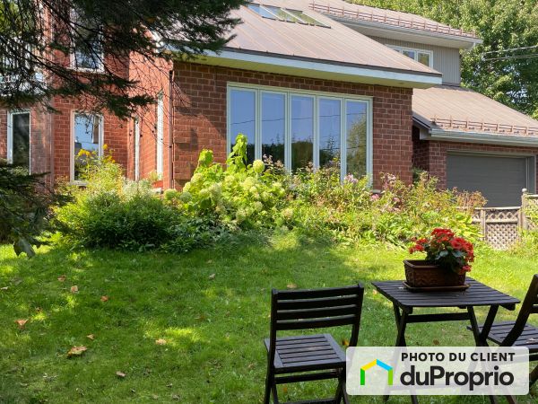 2205, rue du Coteau, Magog à vendre